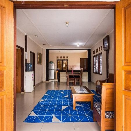 Villa Anjung Balak Чисаруа Экстерьер фото