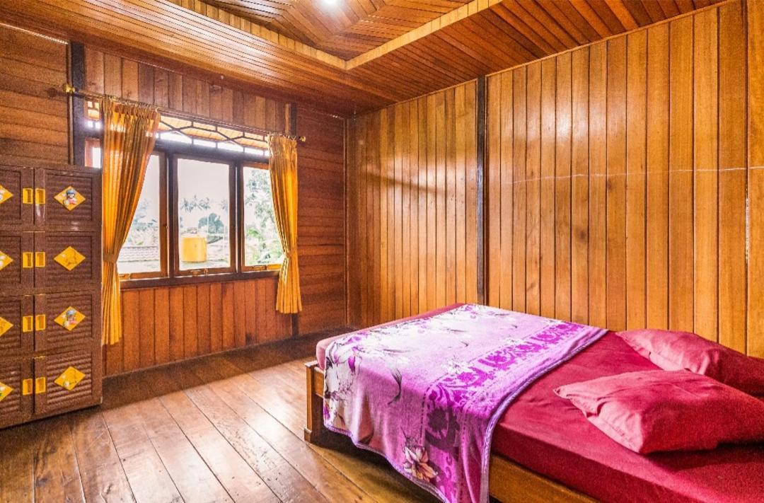 Villa Anjung Balak Чисаруа Экстерьер фото